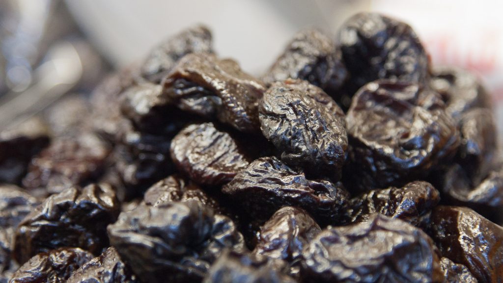 The Best Dried Fruit for Osteoporosis
