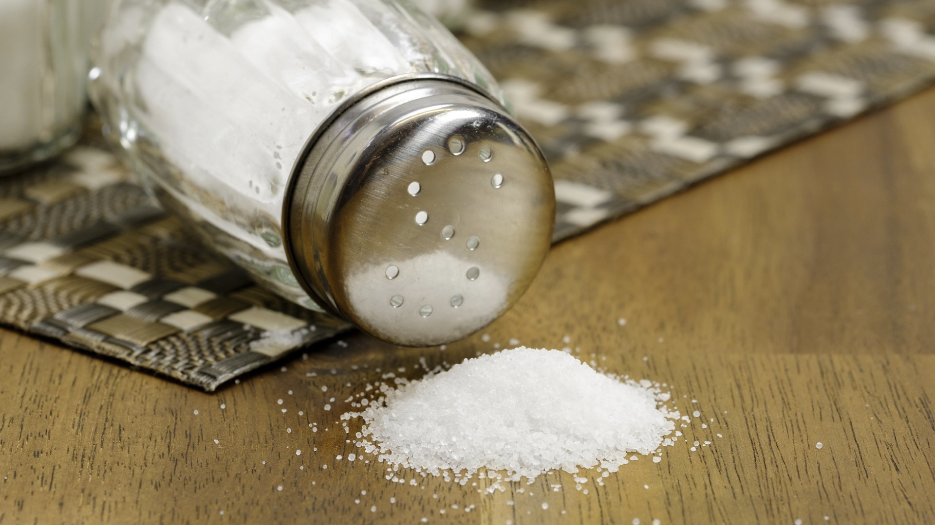 Reduced Sodium salt, Salt Of Earth