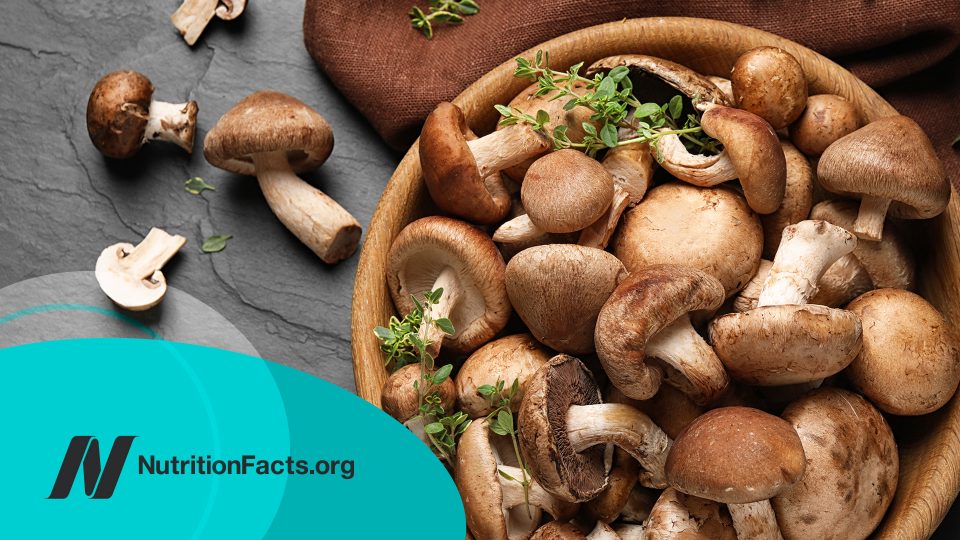 Is It Safe to Eat Raw Mushrooms?