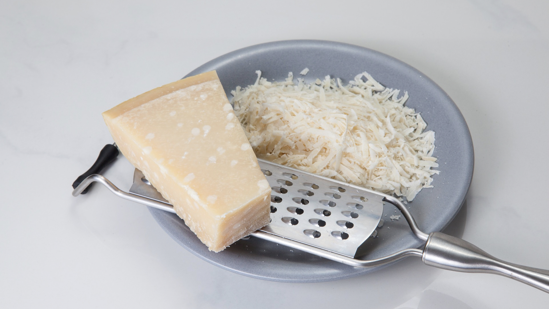 In defense of Parmesan cheese from a can