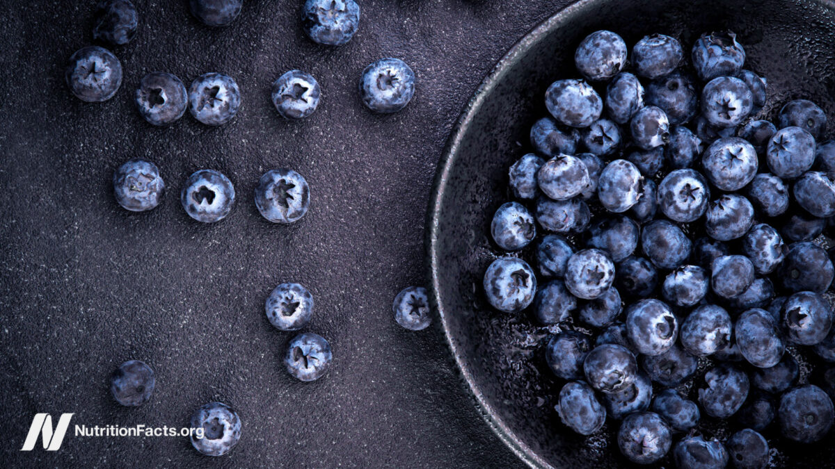 Can Blueberries Help with Diabetes and Repairing DNA?