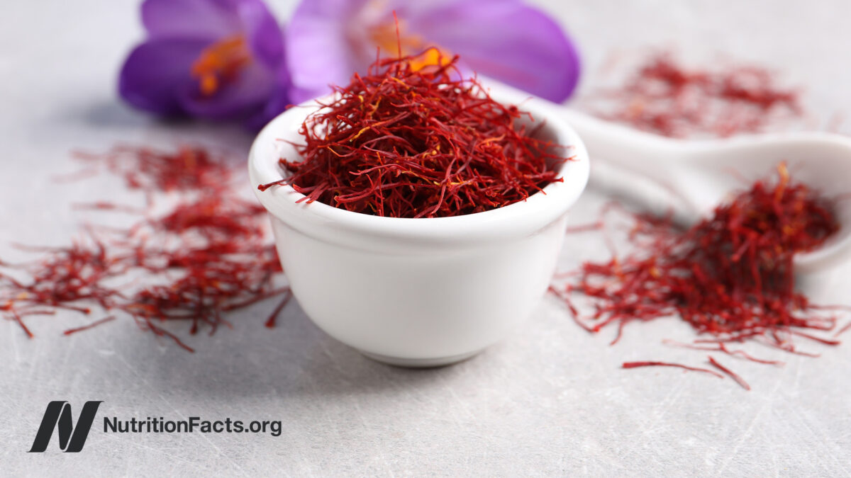 Saffron in a white bowl