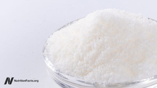 small bowl of allulose